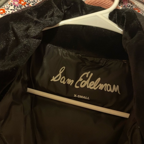 Sam Edelman Black Puffer Jacket with Quilted Design and Stand-Up Collar - Picture 5 of 7